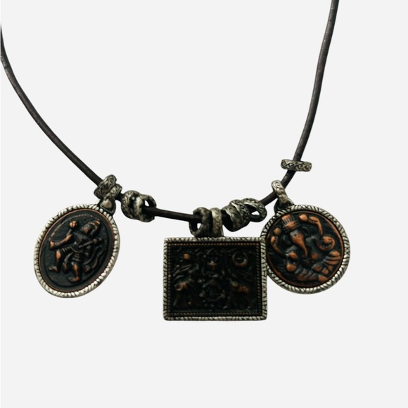 Silvertone Copper-tone Asian Scene Pendants Necklace - Picture 5 of 7